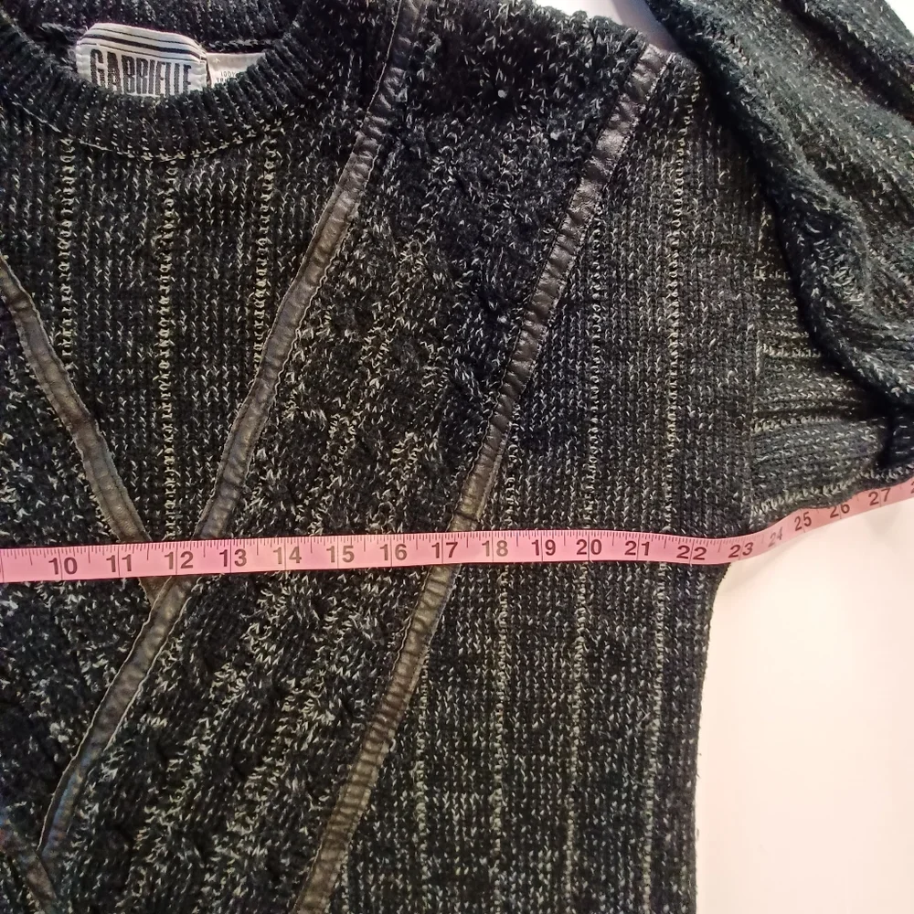 VTG Gabrielle Men's Crew Neck Sweater Leather Trim Sz Lg Vintage 90s